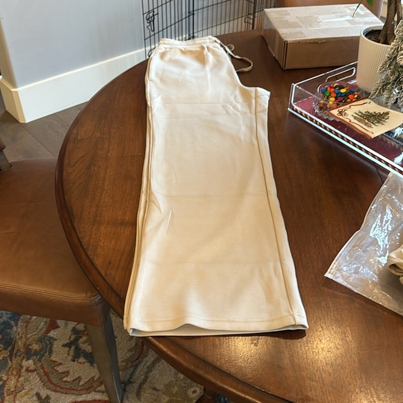 Matching Track Suit - Picture 10 of 11